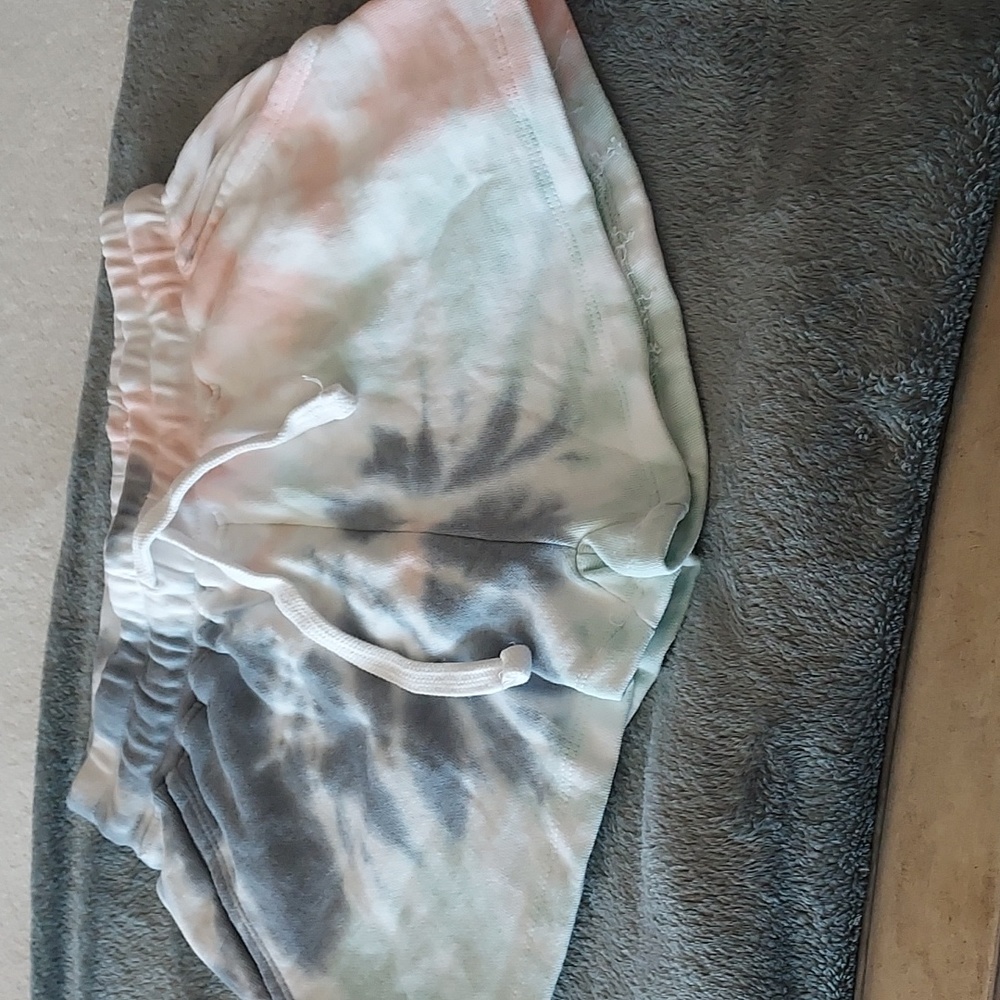NEW, GIRLS, DREAMSICLE SHORTS